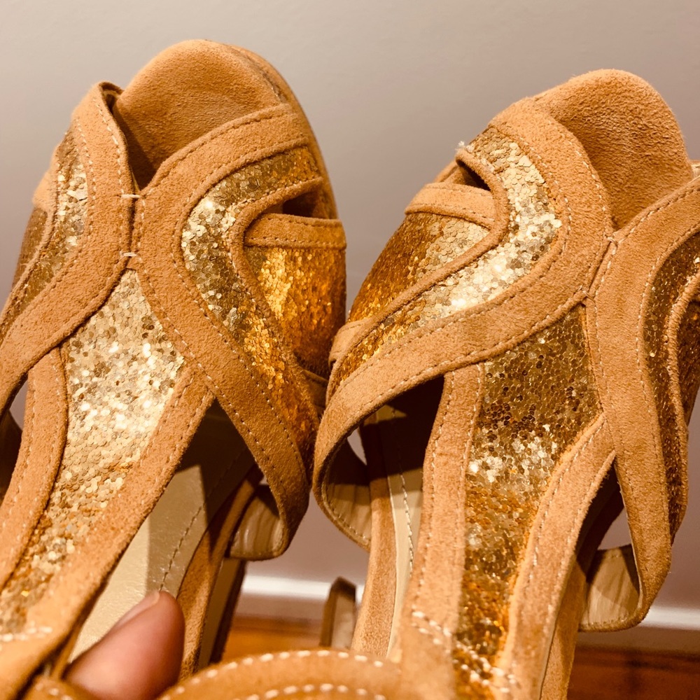 **Getting Donated ** Aldo Nude Peep Toe Pumps